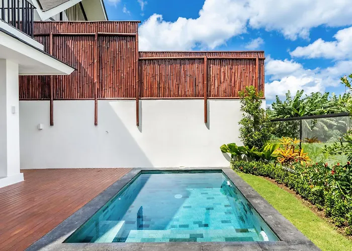 Six Stars With Private Pools In Canggu Dalung (Bali)