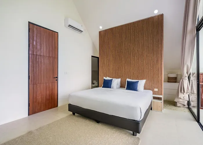 Six Stars With Private Pools In Canggu Hotel