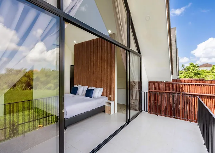Hotel Six Stars With Private Pools In Canggu Dalung (Bali)