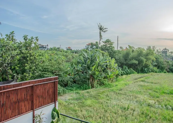 Hotel Six Stars With Private Pools In Canggu